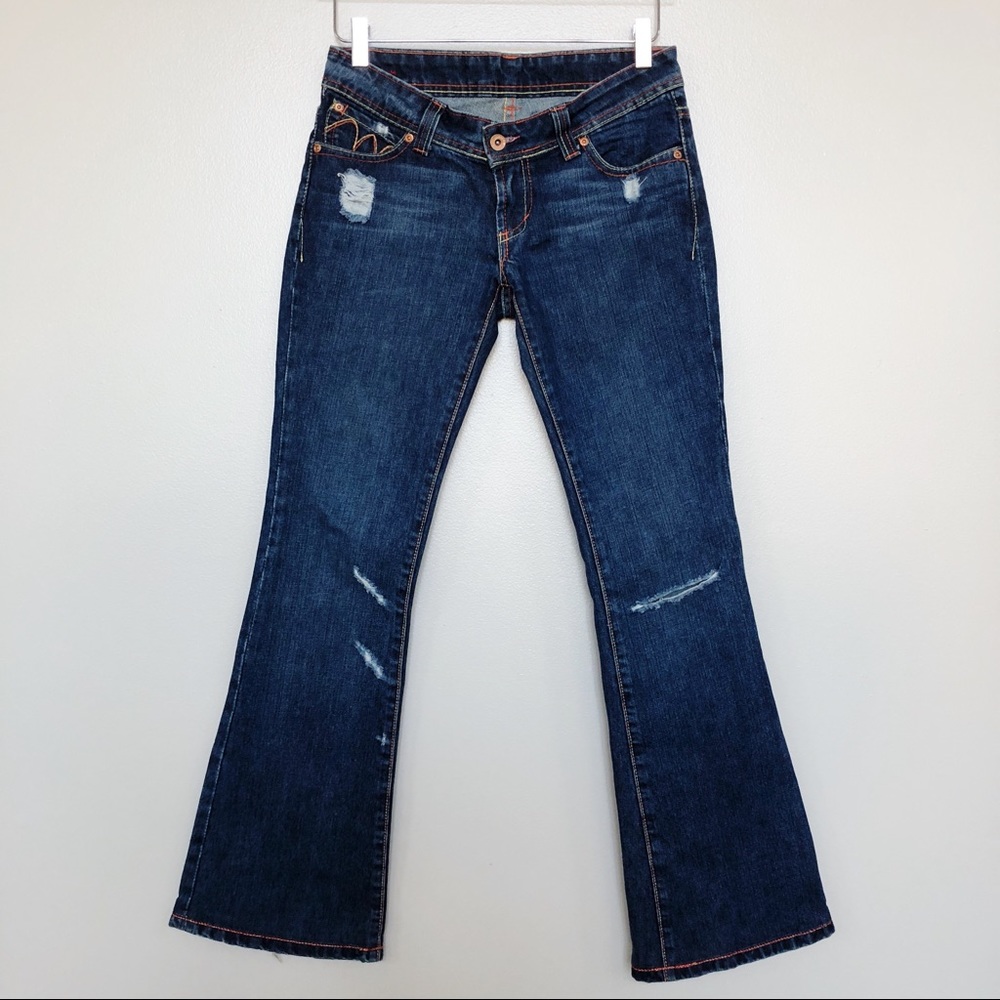 Farmer • Stitched Detail Wide Distressed Jean 26